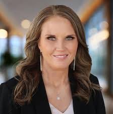 Brooke Alsup's Instagram, Twitter & Facebook