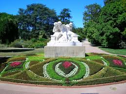 Statue Entree Du Parc De La Tete D Or A Lyon