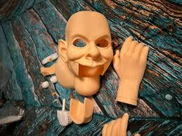 Dan Dan The Puppet Man