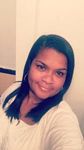 Melanie Powell (@melly512)