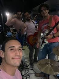 Bounty Hunter (@Papalomos) • Facebook