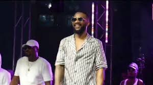 Onde, desde que foi publicado, o musica nova de fally ipupa book foi muito procurado pelos fãs, devido ao conteúdo de alta qualidade. Fally Ipupa Concert Live Au Romeo Golf Kinshasa Integral 2021 Youtube