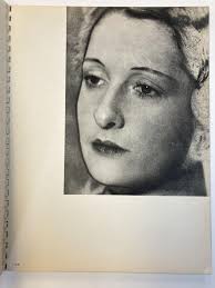 PHOTOGRAPHS 1920-1934 PARIS