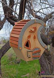 Price and stock could change after publish date, and we may make money from these links. Whimsical Birdhouse Pattern Hertoolbelt