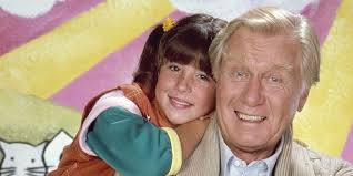 The new series is 10 episodes long and sees brewster (soleil moon frye) all grown up and trying to raise three kids. Punky Brewster Reboot S First Teaser Released Cbr