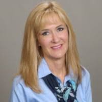 Michelle Roe's Instagram, Twitter & Facebook