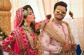 Because shoaib's father is hospitalized for the past several days. Dipika Kakar And Shoaib Ibrahim Wedding Photos Dipika Kakar Snapped With Her New Family