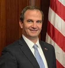 Julius Richardson's Instagram, Twitter & Facebook