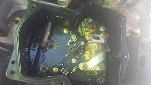 The 4wd low light continues to flash and there was a beeping from the 4wd actuator mechanism located on the transfer case. Diy Transfer Case Actuator Repair Toyota 4runner Forum Largest 4runner Forum
