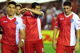 Argentinos jrs are atop of copa libertadores group f and are assured of progressing to the round of 16. Crisis Deepens As Argentinos Juniors Lose At Home To Promotion Rivals And Borghi Walks Video Golazo Argentino