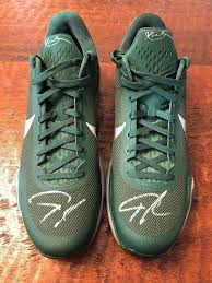 Giannis greek freak antetokounmpo signed r cream nike zoom freak 1 shoe (16) jsatop rated seller. Giannis Antetokounmpo Dual Autographed Signed Nike Kobe