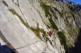 Zugspitze 2018 hd klettersteig durch höllental. Zugspitze Klettersteig Durch S Hollental Rauf Und Reintal Runter Bms Bergschule