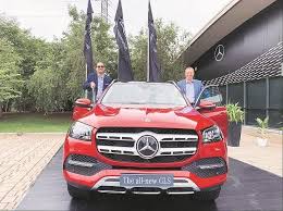All best haircuts for men are listed in this article. Suv Game Hots Up Mercedes Shifts To Higher Gear In Race With Audi Business Standard News