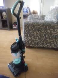 Bissell Powerforce Compact Bagless Vacuum 2112 New Version Of 1520 Belt Powerforce Compact Lightweight Vacuum 2112 Bissell Vacuum