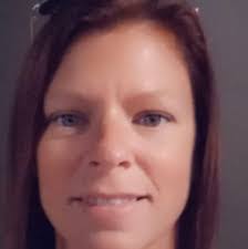 Dee Dorsey's Instagram, Twitter & Facebook