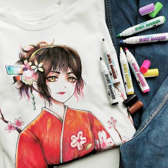 Nghệ Thuật Vẽ Trên Vải Và Sức Hút Của Artline Shirt Marker: Đánh Giá Chi Tiết Từ Góc Nhìn Chuyên Gia