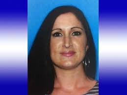 Amanda Ressler's Instagram, Twitter & Facebook