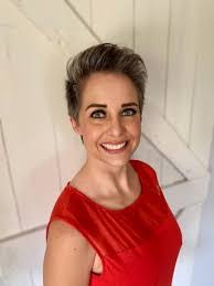 Vanessa Baker's Instagram, Twitter & Facebook