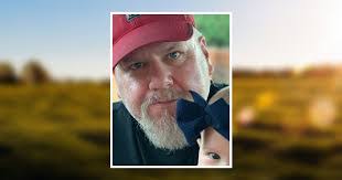 Elizabeth Seaman's Instagram, Twitter & Facebook