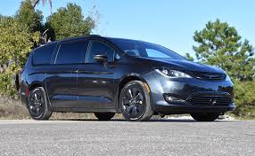 Explore the 2021 chrysler pacifica hybrid. 2019 Chrysler Pacifica Hybrid Limited Feature Automotive Addicts