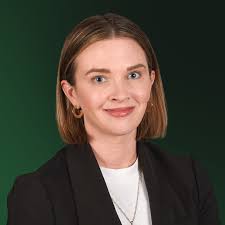 Kathryn Crouse's Instagram, Twitter & Facebook