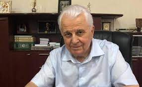 Jun 17, 2021 · але їм поставлено завдання. Ne Mozhe Samostijno Dihati Leonida Kravchuka Pidklyuchili Do Aparatu Shvl