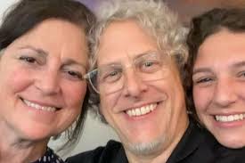 Fundraiser for Todd Robinson by CARRIE HAMILTON : Support for the Family of  Amy Robinson