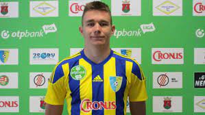 Attila szalai ile attila szalai (kariyer sonu) oğul/baba. Attila Szalai Fenerbahce I Attila Szalai Macaristan Turkiye