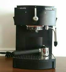 Nespresso's patents began to expire in 2012, gradually allowing competitors to offer capsules and machines compatible with the nespresso. Krups Nespresso Machine Model 980 Capsule Pod Coffee Espresso Maker Ebay