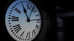 El cambio hacia el horario de verano, que nos robará una hora del día, acontecerá en la madrugada del sábado 28 marzo al domingo 29 marzo. Cambio De Horario 2021 Cuando Se Cambia La Hora Este Mes De Marzo