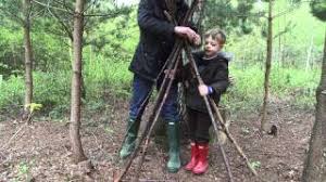 Being outdoors in the sun gives you the opportunity to get creative with a whole range of garden activities, including fun with giant soap you can do all that, including the smores in your own garden, so why not? How To Make A Simple Den In The Woods Youtube