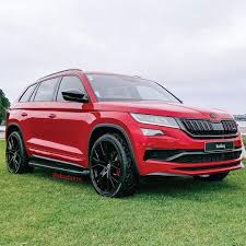 The spritely performance has the comfort of a much more expensive car, and the space of a much bigger car. 6 707 Vind Ik Leuks 47 Opmerkingen ÉªÉ´á´›á´‡Ê€É´á´€á´›Éªá´É´á´€ÊŸ Sá´‹á´á´…á´€ á´ Ê€s á´„ÊŸá´œÊ™ Skodavrs Op Instagram Skoda Kodiaq Vrs From New Zealand Follow Fahrzeuge Skoda Rs
