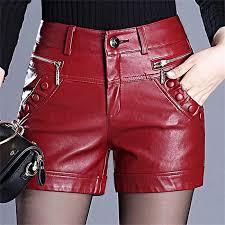 Amazon.co.jp: レディースレザーショートパンツ 春と秋のフェイクレザーショートパンツ女性の黒赤ホットセクシーショートパンツ女性のプラスサイズ  レザーホットパンツ (色 : Red, Size : XXX-Large) : ファッション
