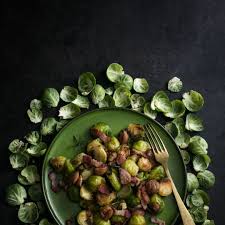 Brussel Sprouts With Pancetta Chestnuts And Rosemary Col De Bruselas Comida Y Vino Brotes