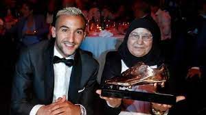 Friend's girlfriend raw average 4.4 / 5 out of 28. Who Is Hakim Ziyech S Girlfriend