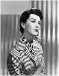 1950 S Vintage Black And White Woman Portrait Dovima 1950 S Classic Portait With Images Model Vintage Ladies Beautiful Models
