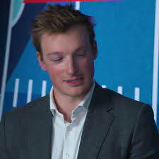 Phillip Danault saw a spaceship!? 🛸, Steve Dangle and Emily Agard sat down  with some NHL players to ask them if aliens actually exist. 👽, WATCH ➡️  sprtsnt.ca/3ZkK5hX