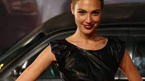 It seems nothing is impossible for her. Batman Vs Superman Ehemalige Miss Israel Gal Gadot Wird Wonder Woman