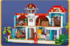 Lilo and Stitch Beach House 43268 | Disney™ | Buy online at the Official  LEGO® Shop US