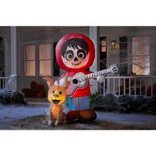 Home Depot Has Some Amazing New Disney Themed Halloween Inflatables