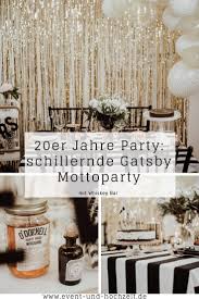 Creative anniversary party theme ideas include: 20er Jahre Party Schillernde Gatsby Mottoparty Event Und Hochzeit Outfitideen Gatsby Theme 20s Party 40th Anniversary Party Decorations