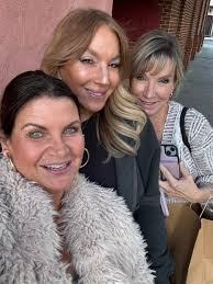 May have been the last time we cheer from the stands our #27 (BShaw)...at  least until the NFL sees this dude's talent and leadership 💪🏼🏈. What a  great game over the weekend!