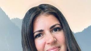 Alex (Hodgson) Vance