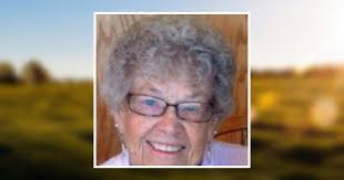 Sharon Hopp's Instagram, Twitter & Facebook