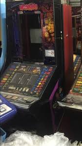 Utiliza las flechas de dirección del teclado para controlar el movimiento de pacman. Mil Anuncios Com Placa Tragaperras Segunda Mano Y Anuncios Clasificados