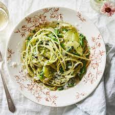Pesto Pasta With Green Beans Potatoes From Nancy Harmon Jenkins Recipe On Food52 Recipe Pasta With Green Beans Pesto Pasta Food 52