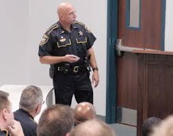 Nov08Lawman:Layout 1.qxd