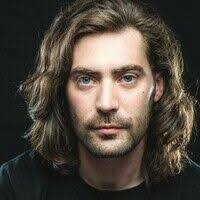 Rosie Pearson: Actor in London, England.