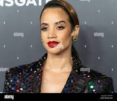 Dana Verge's Instagram, Twitter & Facebook