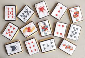 Bolachas Baralho De Cartas Bolachas Decoradas E Personalizadas Detalhe do brinde baralho de cartas personalizaveis. bolachas baralho de cartas bolachas